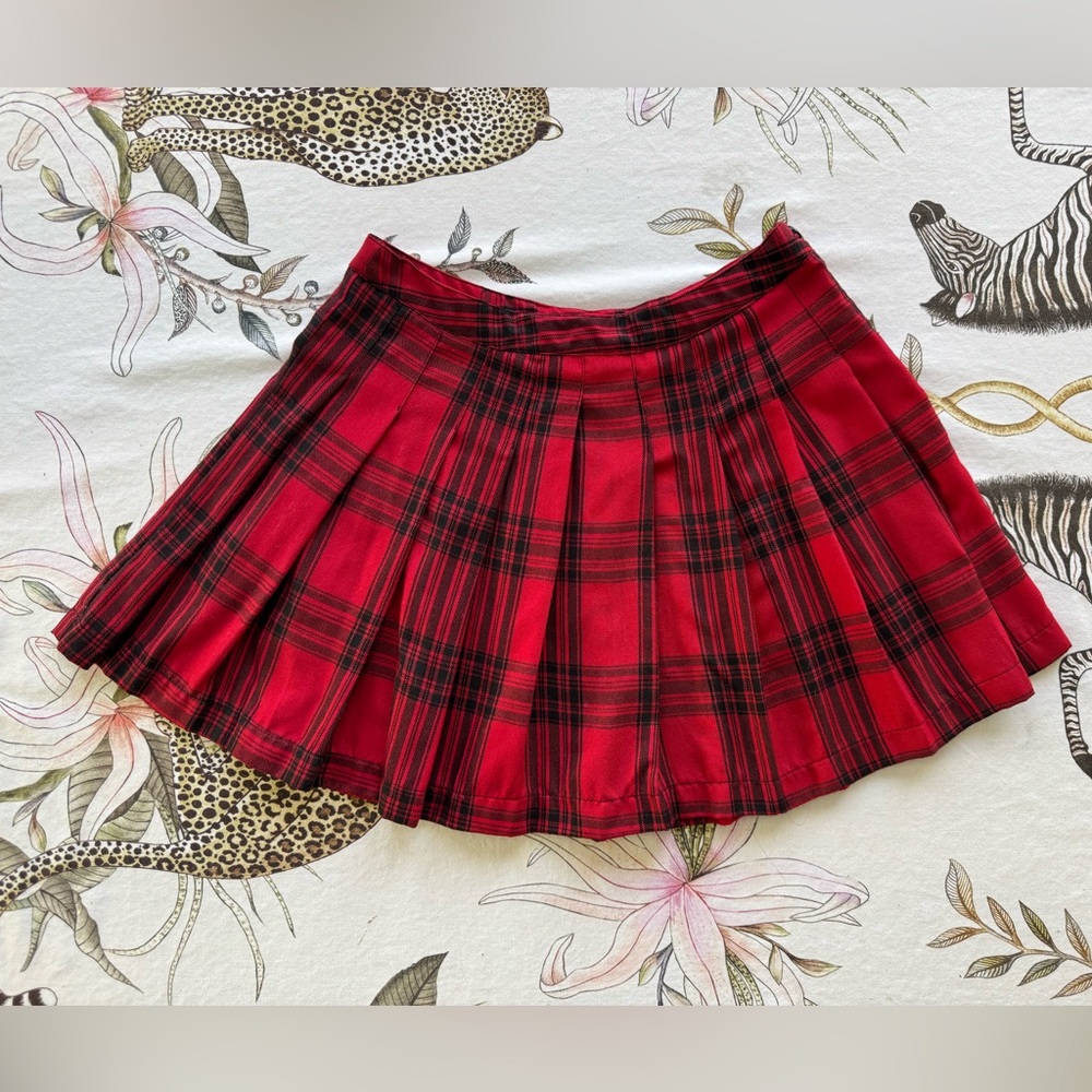 Forever 21 Red Plaid Pleated Skater Skirt